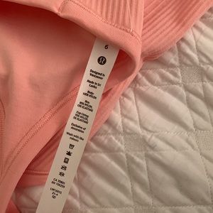 Lululemon Ebb to street tank